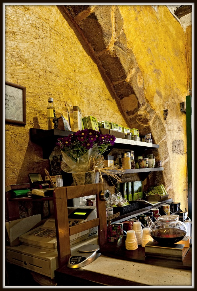 TeaShop/ Manel R. Granell