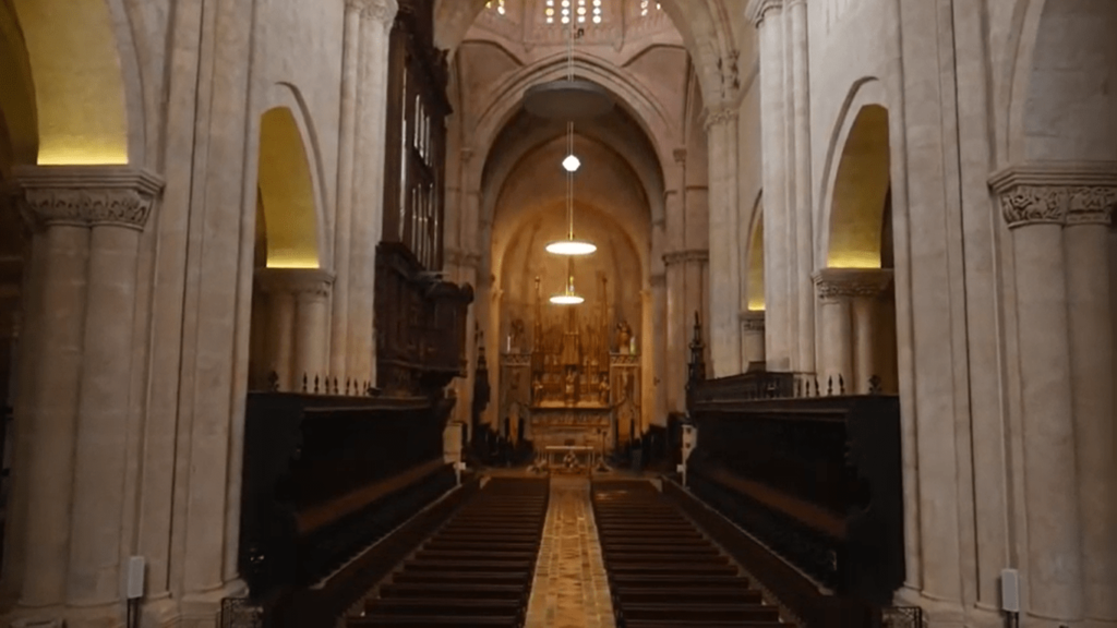 Una de les Visites Virtuals, l'interior de la Catedral a vista de Dron